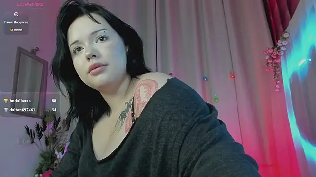 Czat XXX na żywo – KittyNuarr