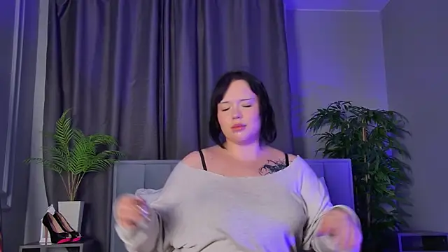 KittyNuarr's Live XXX Chat