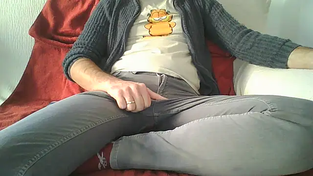 xeson47's Webcam Show