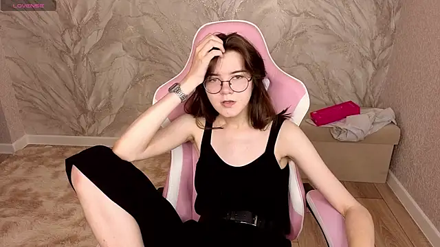 XXX chat uživo modela Rita_Addams