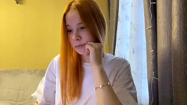 Show modela nyanyamonkey na web-kameri