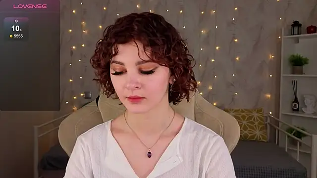 Kira__Fluffy's Live XXX Chat