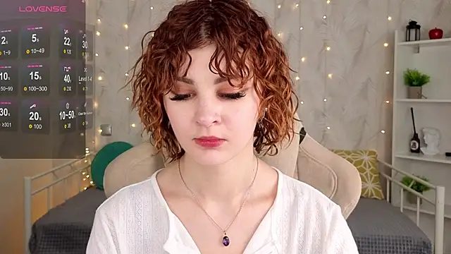 Chat XXX en directo de Kira__Fluffy