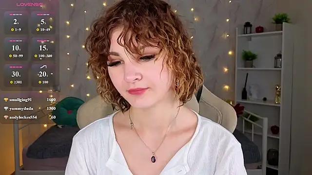 Kira__Fluffy's Webcam Show