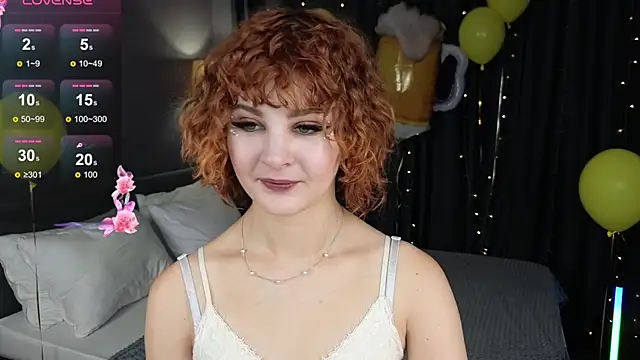 Kira__Fluffy's Webcam Show