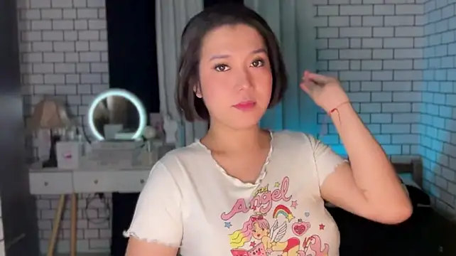 Katemadness_ Pertunjukan Webcam