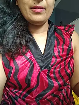 Hot_Rekha_Sexy's Live XXX Chat