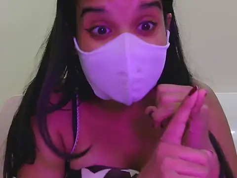 Sugar_mommy98 webkamerás műsora