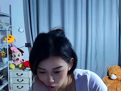 QinQin-888 Pertunjukan Webcam