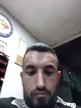 Sertdoguss Pertunjukan Webcam