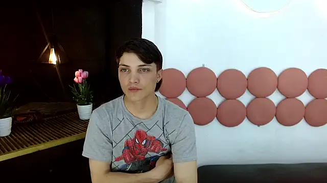MaxxLouis' Webcam Show