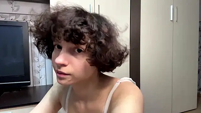 צ'אט XXX בשידור חי של Nikatyanxx