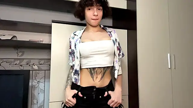 Nikatyanxx's Live XXX Chat