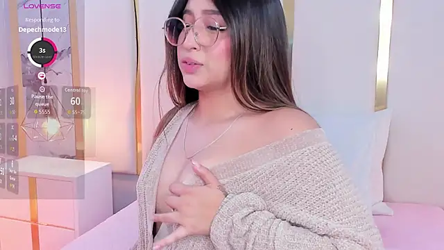 KamilaVegga's Live XXX Chat