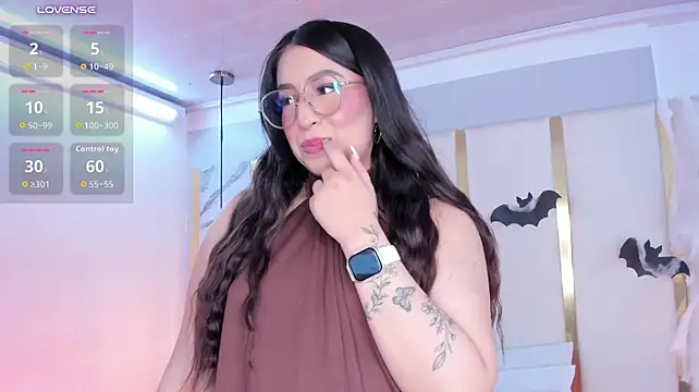 KamilaVegga's Live XXX Chat