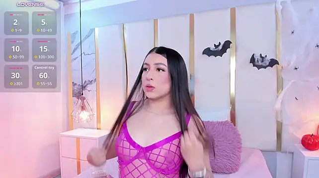 Chat +18 de KamilaVegga ao vivo