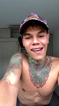 Show modela xavierblak na web-kameri