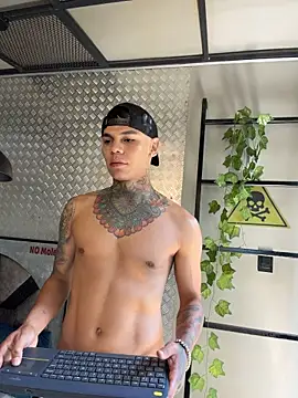 xavierblak Webcamshow