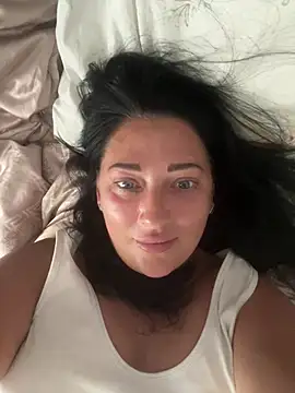 ksuha11 – webcam-show