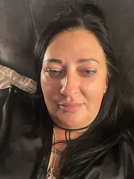 ksuha11 – webcam-show
