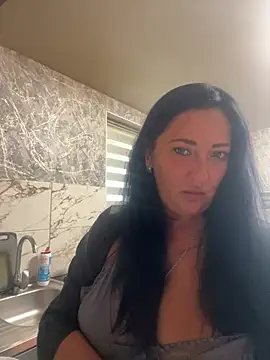 ksuha11's Webcam Show