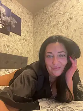 ksuha11's Webcam Show
