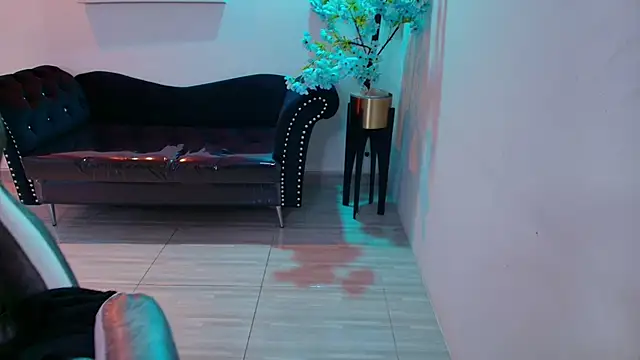 ห้องแชทสดของ Hazel_wild