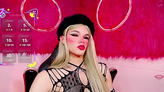 Isabella_Kirk_ Show Webcam