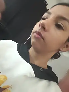 DaliaKhemu's Live XXX Chat