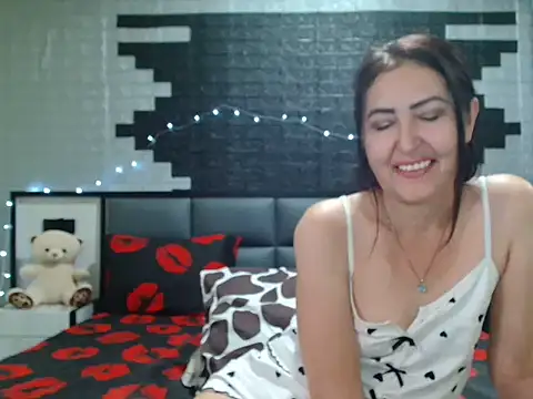 צ'אט XXX בשידור חי של Ada_Vera