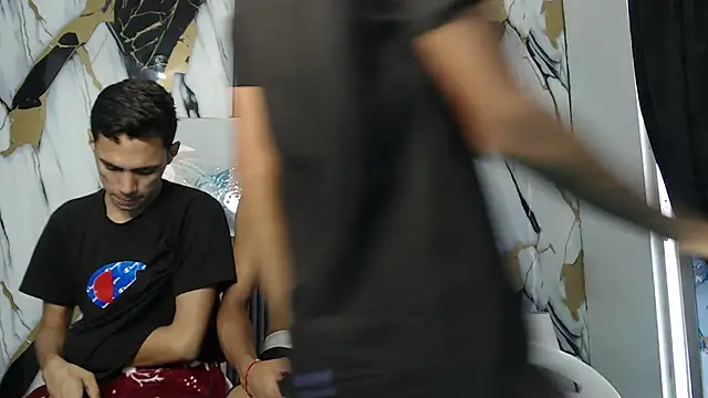Show de webcam de THREE_BLACK