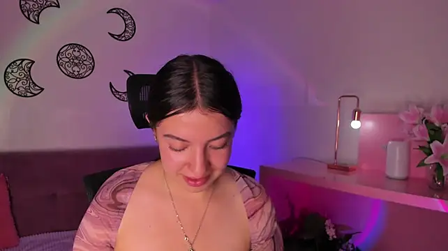צ'אט XXX בשידור חי של Sara_Deen