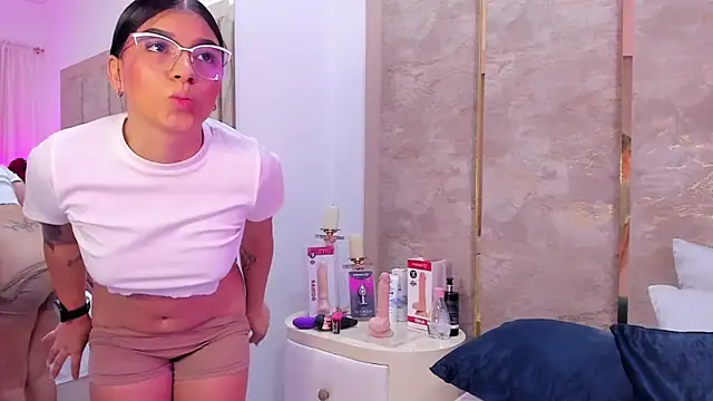 Chat XXX en directo de MaiaLopez