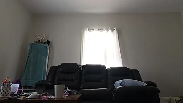 Macey6942's Webcam Show