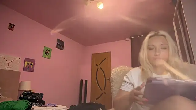 MedaSajovic লাইভ XXX চ্যাট