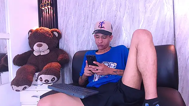 Show de anxiuos_miller na webcam