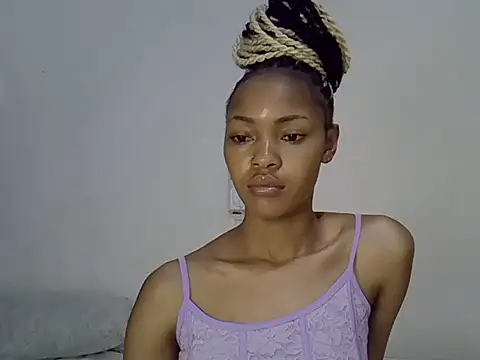 Afriona: вебкам-шоу