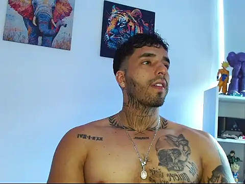 Živý XXX chat Jacobb_Phoenix
