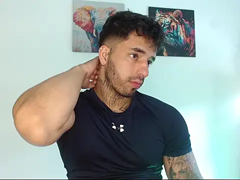 Jacobb_Phoenix Adlı Modelin Web Kamerası Şovu