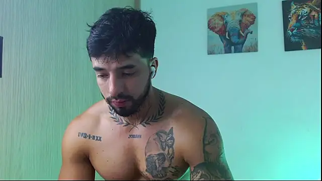 Jacobb_Phoenix's Webcam Show