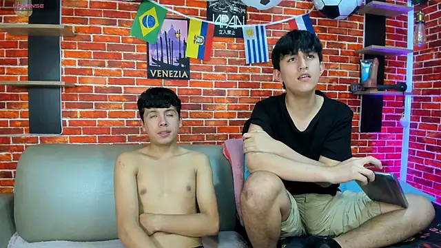 Hoot_boyss_ Pertunjukan Webcam