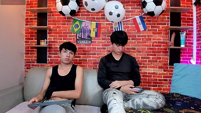 Hoot_boyss_ Pertunjukan Webcam