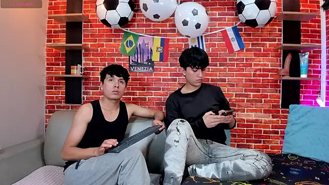Hoot_boyss_ Show Webcam