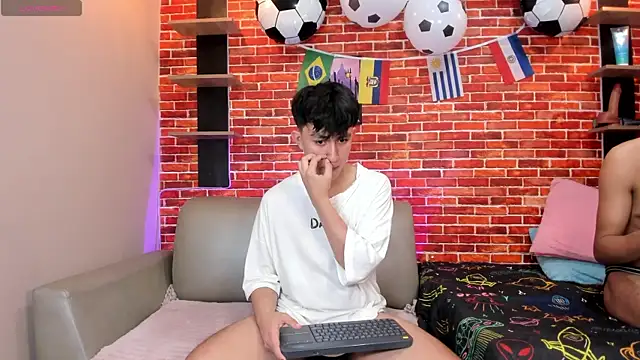 Show de Hoot_boyss_ na webcam