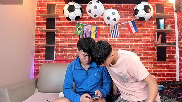 Hoot_boyss_ 网络视讯表演