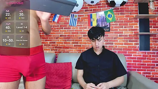 Hoot_boyss_ 网络视讯表演