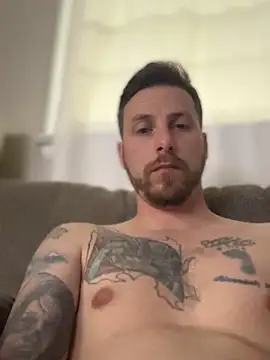 lockedstacking's Webcam Show