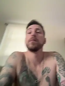 lockedstacking Show in webcam