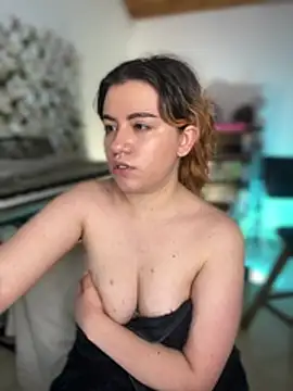 NikkiNix's Live XXX Chat