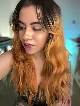 NikkiNix Live XXX-chat